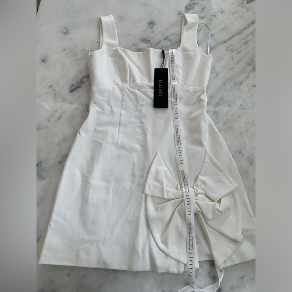 Elliatt Rays Dress Ivory Medium - Picture 3 of 5